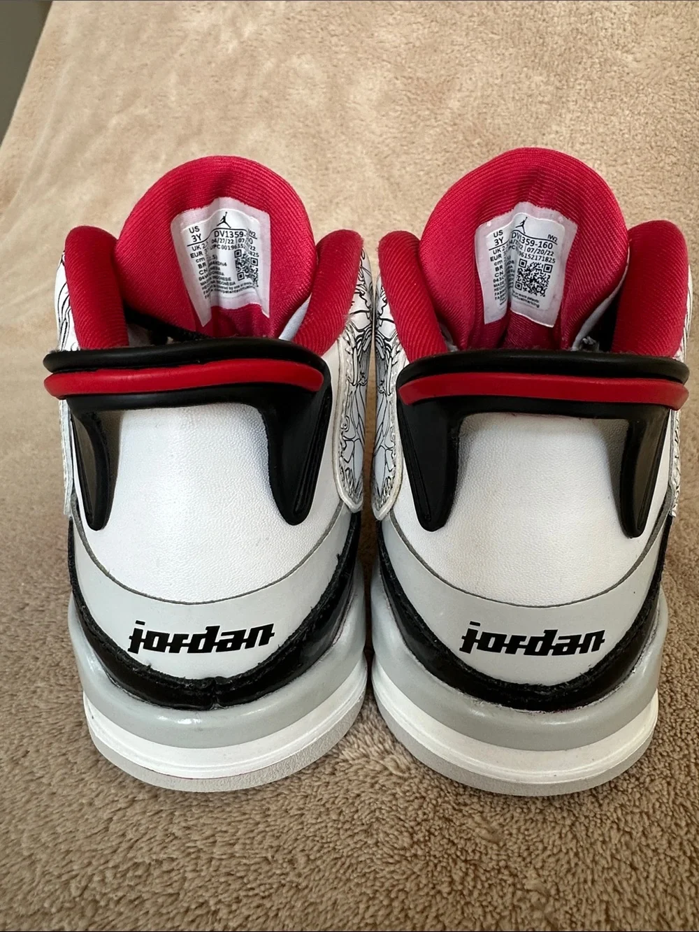 Jordan Kids Dub Zero “varsity Red” Size 3y